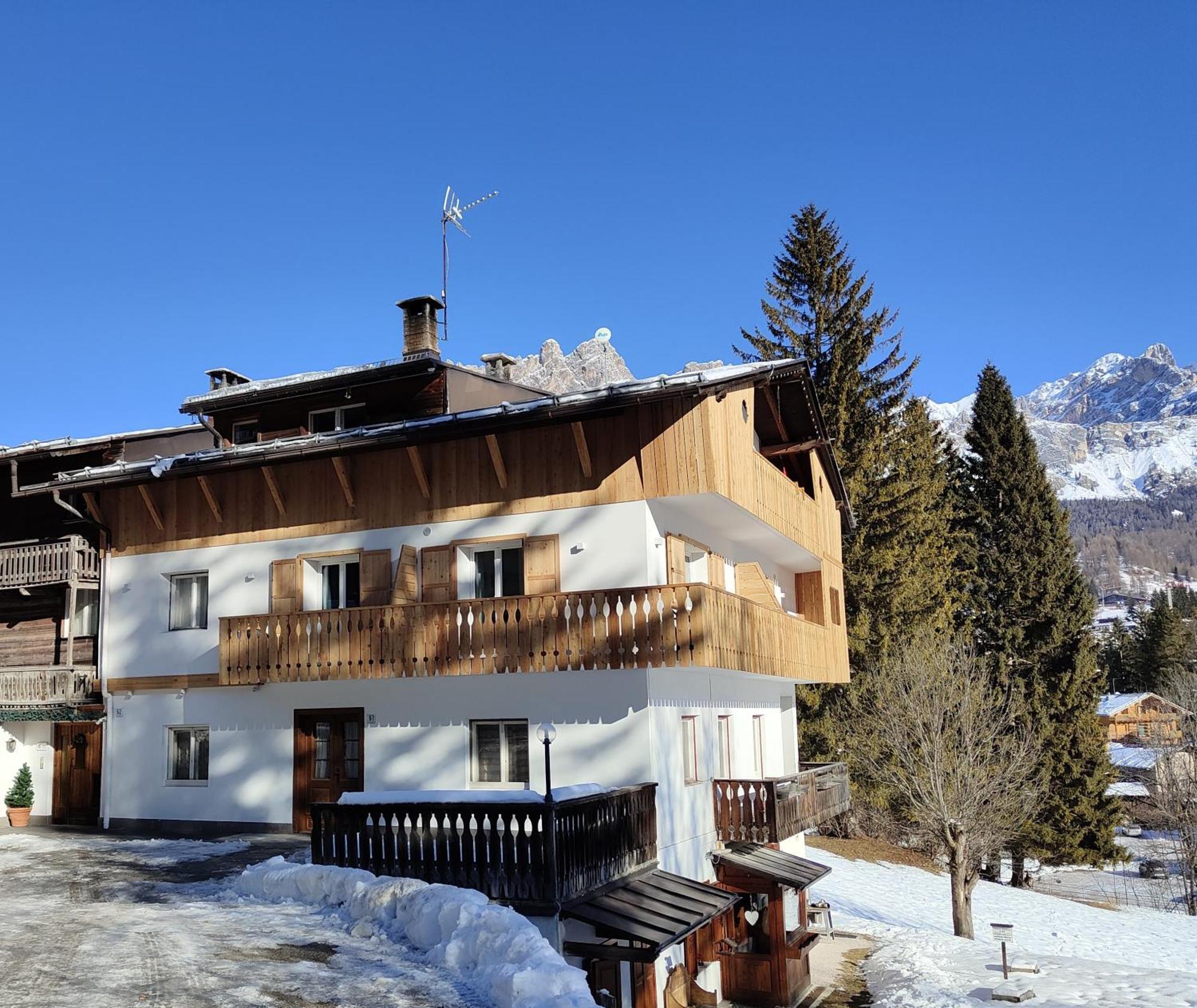 Alverà Bed & Breakfast Cortina dʼAmpezzo
